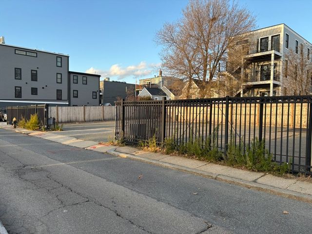 364-368 Athens St, Boston, MA 02127