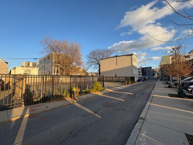 364-368 Athens St, Boston, MA 02127