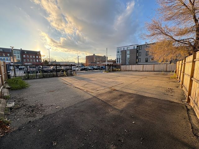 364-368 Athens St, Boston, MA 02127