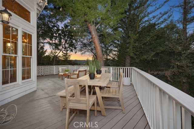 31841 Via Faisan, Laguna Hills, CA 92679