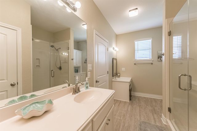 4018 Fort Bend Drive, Galveston, TX 77554