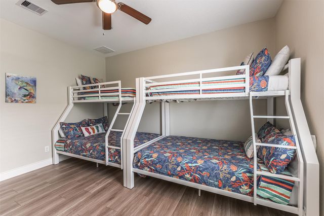 4018 Fort Bend Drive, Galveston, TX 77554