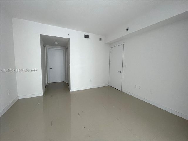 488 NE 18 Street 2806, Miami, FL 33132