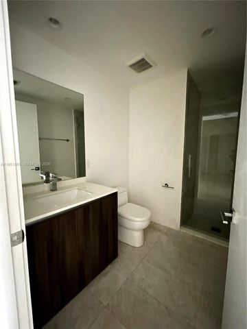 488 NE 18 Street 2806, Miami, FL 33132