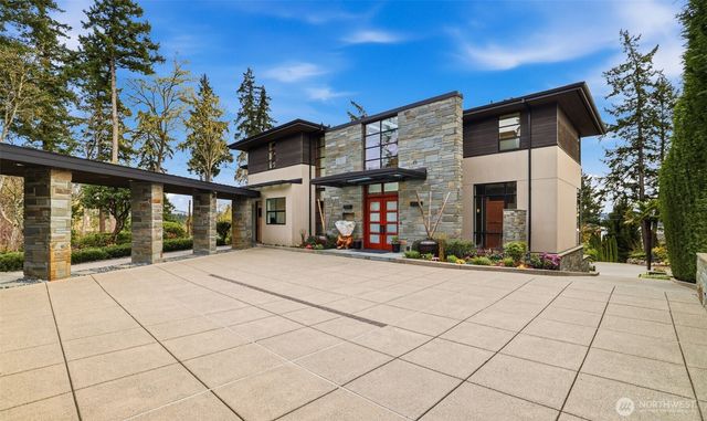 9632 Lake Washington Blvd NE, Bellevue, WA 98004