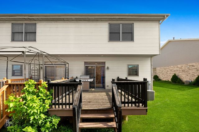 8802 W 83rd Place F, Justice, IL 60458
