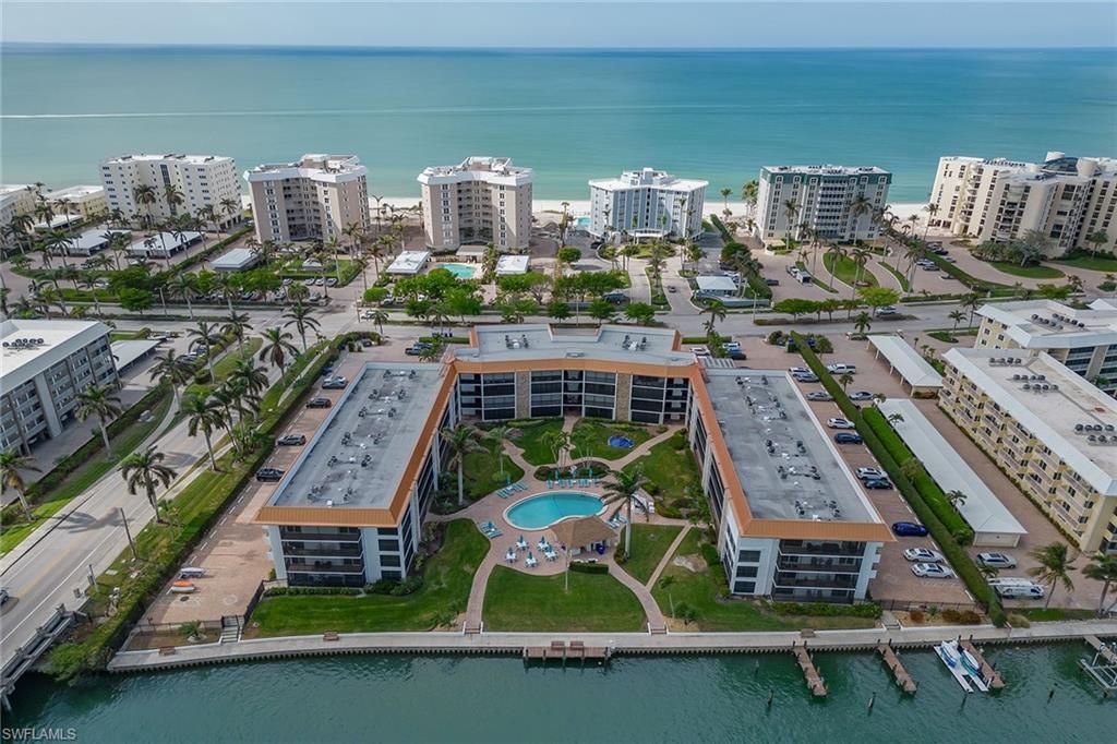 2900 Gulf Shore BLVD N 110, NAPLES, FL 34103 — photo 5