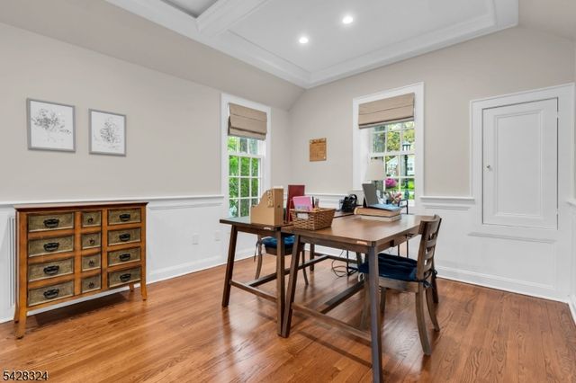156 Washington Ave, Chatham Boro, NJ 07928