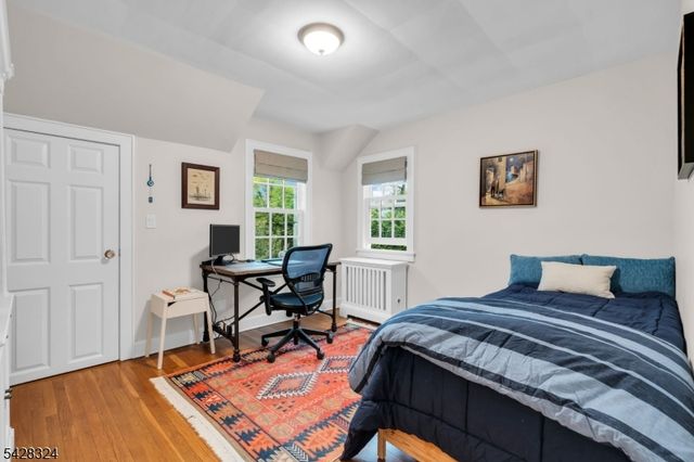156 Washington Ave, Chatham Boro, NJ 07928
