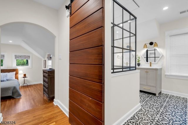 156 Washington Ave, Chatham Boro, NJ 07928