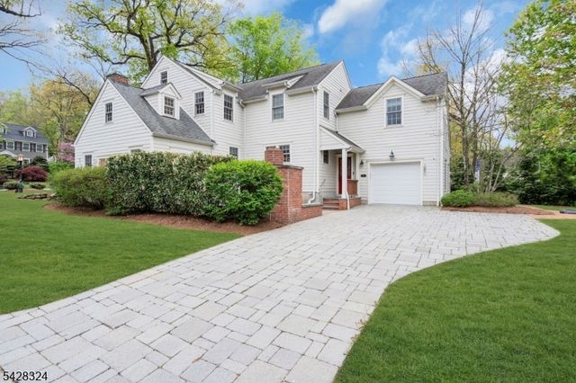 156 Washington Ave, Chatham Boro, NJ 07928
