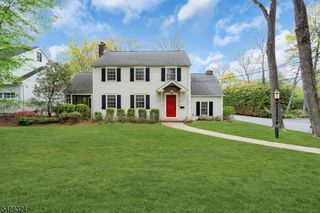156 Washington Ave, Chatham Boro, NJ 07928