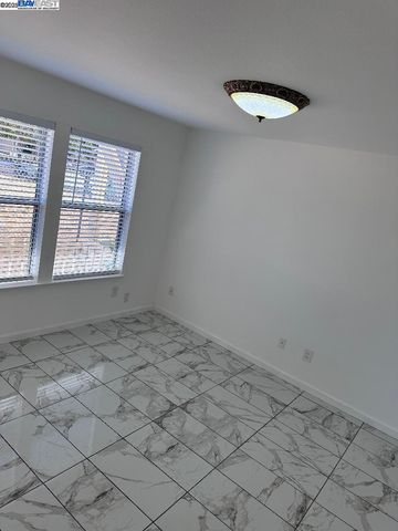 1021 Santa Ines Ct, Oakland, CA 94601