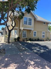 1021 Santa Ines Ct, Oakland, CA 94601