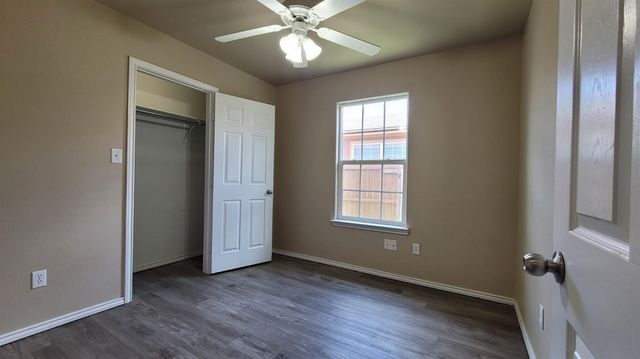 105 74th Street, Lubbock, TX 79404