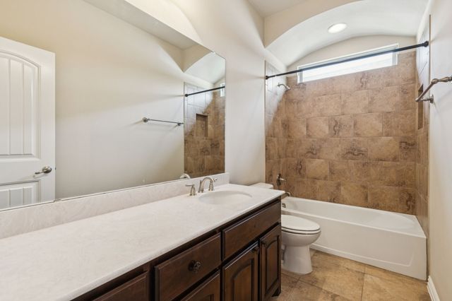 417 Traveller Street, Hickory Creek, TX 75065