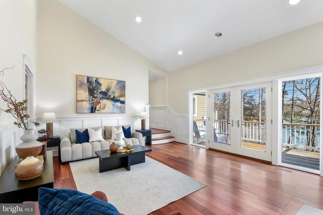 48 POPLAR POINT RD, Edgewater, MD 21037