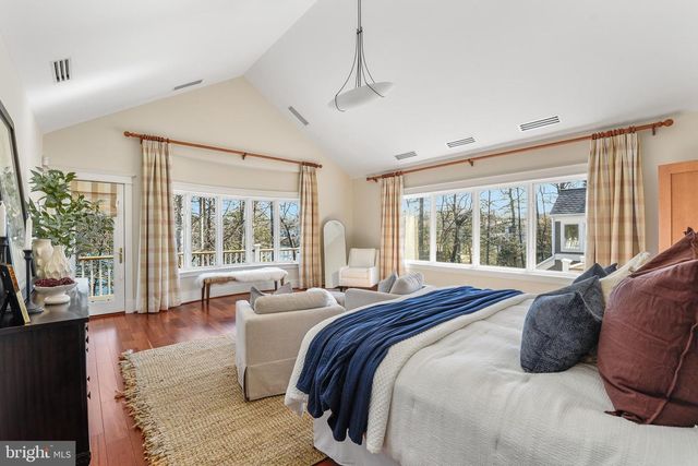 48 POPLAR POINT RD, Edgewater, MD 21037