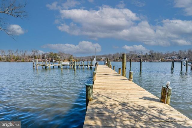 48 POPLAR POINT RD, Edgewater, MD 21037