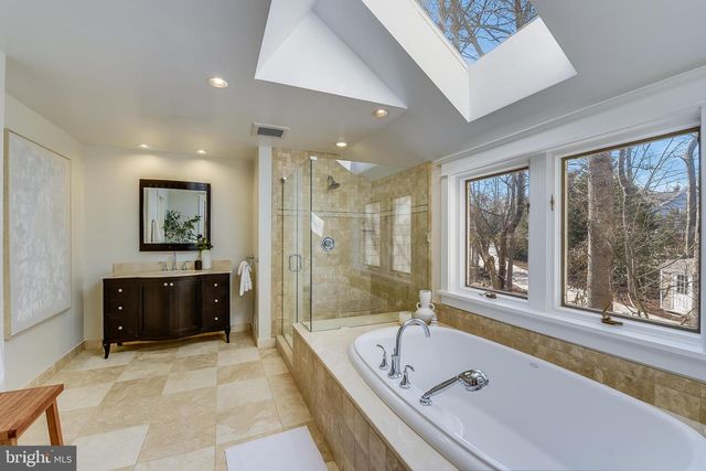 48 POPLAR POINT RD, Edgewater, MD 21037