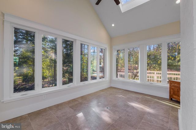 48 POPLAR POINT RD, Edgewater, MD 21037