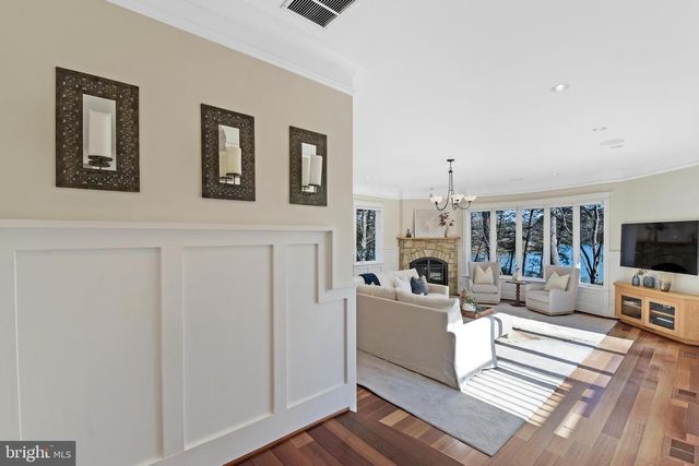 48 POPLAR POINT RD, Edgewater, MD 21037