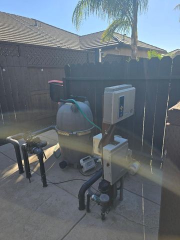 1613 Dolomite Ct, Los Banos, CA 93635