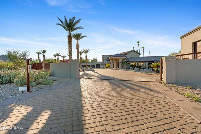 3850 E Sahuaro Boulevard, Phoenix, AZ 85028