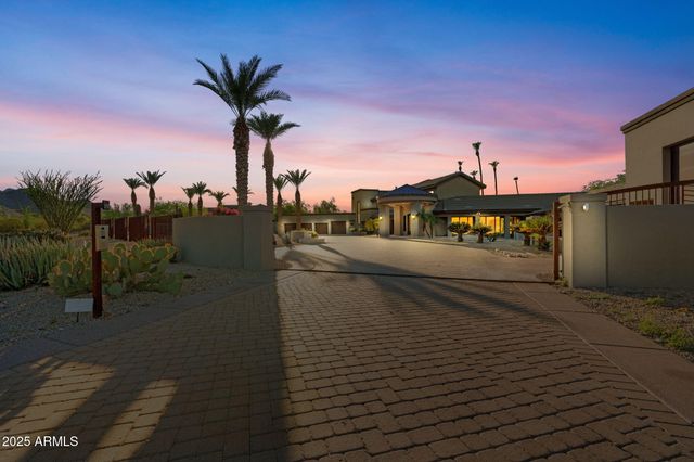 3850 E Sahuaro Boulevard, Phoenix, AZ 85028