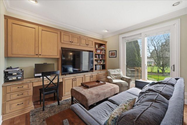 1816 Rosewood Lane, Munster, IN 46321
