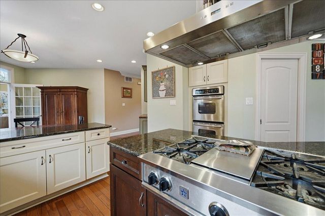 1816 Rosewood Lane, Munster, IN 46321