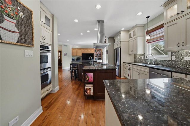1816 Rosewood Lane, Munster, IN 46321