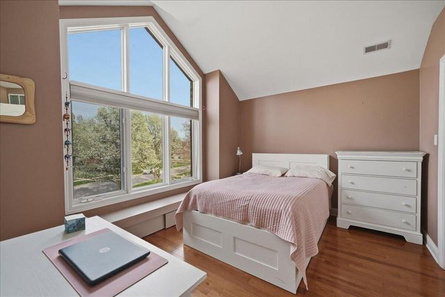1816 Rosewood Lane, Munster, IN 46321