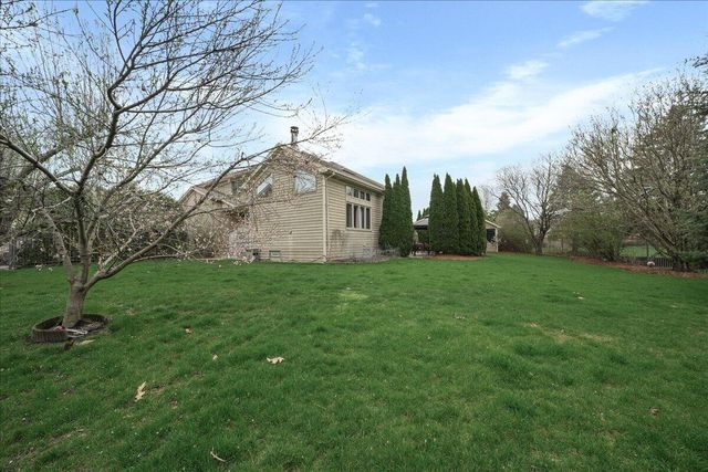 1816 Rosewood Lane, Munster, IN 46321