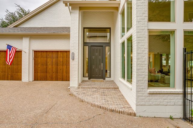 2144 Fountain Square Drive, Fort Worth, TX 76107