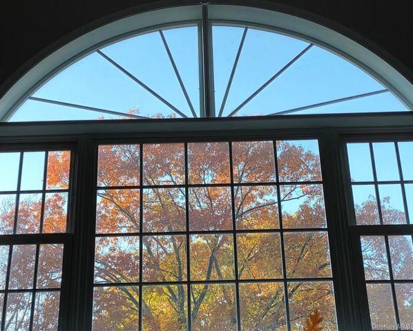 59 Orchard Hill Road, Katonah, NY 10536