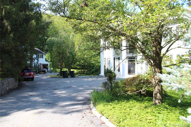59 Orchard Hill Road, Katonah, NY 10536