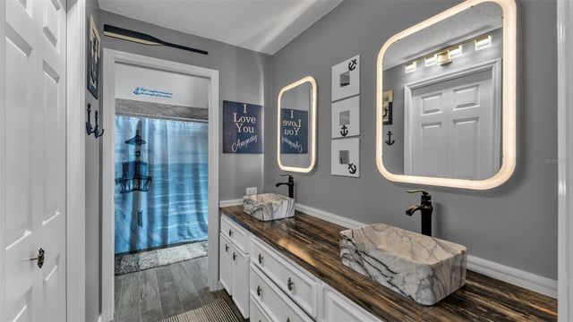 2865 HAMMOCK DRIVE, Plant City, FL 33566