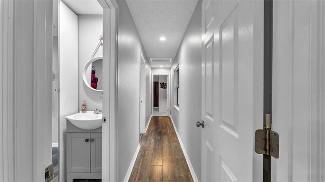 2865 HAMMOCK DRIVE, Plant City, FL 33566