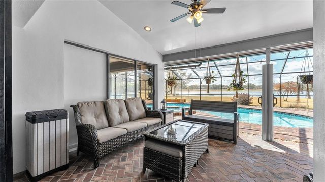 2865 HAMMOCK DRIVE, Plant City, FL 33566