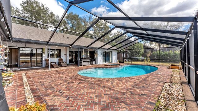2865 HAMMOCK DRIVE, Plant City, FL 33566