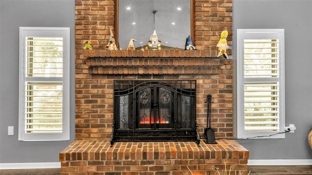 2865 HAMMOCK DRIVE, Plant City, FL 33566