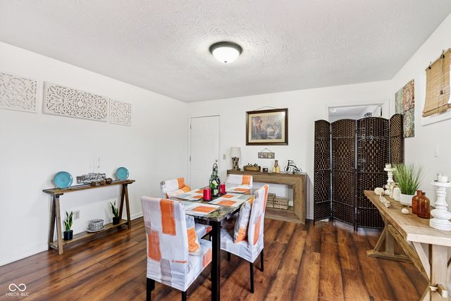 602 Meadows Drive, Mooresville, IN 46158