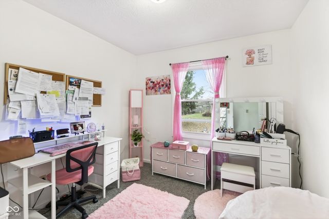 602 Meadows Drive, Mooresville, IN 46158