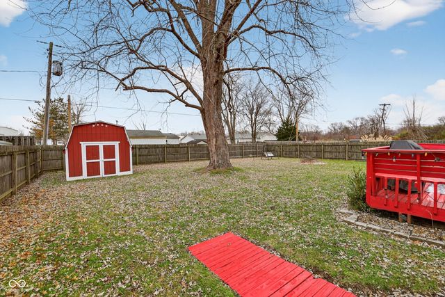 602 Meadows Drive, Mooresville, IN 46158