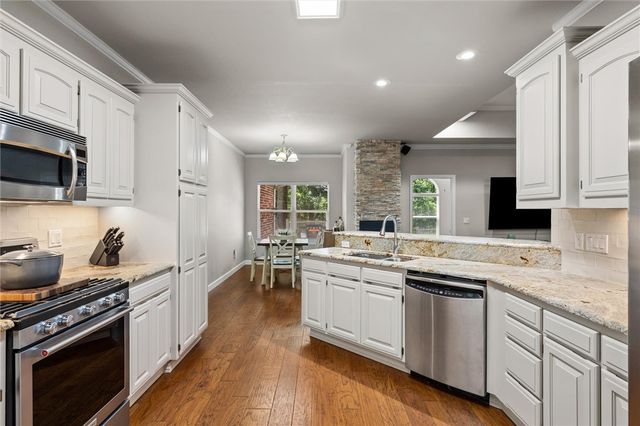 15 Sutherland Lane, Bella Vista, AR 72714