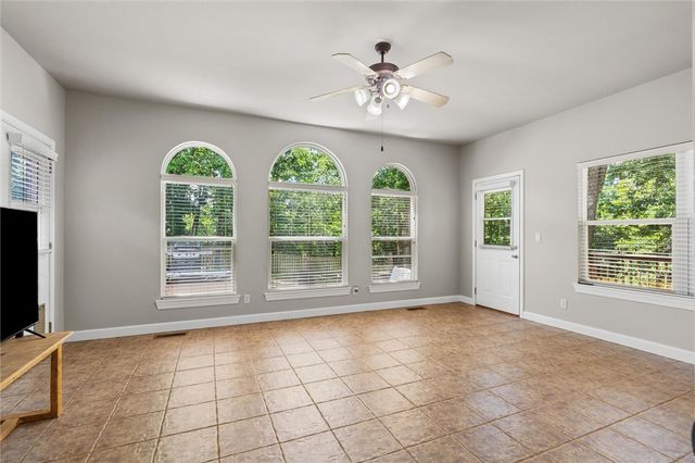 15 Sutherland Lane, Bella Vista, AR 72714