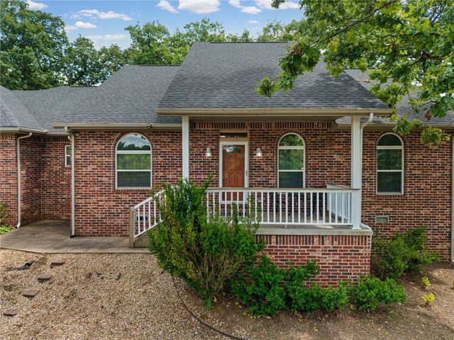 15 Sutherland Lane, Bella Vista, AR 72714