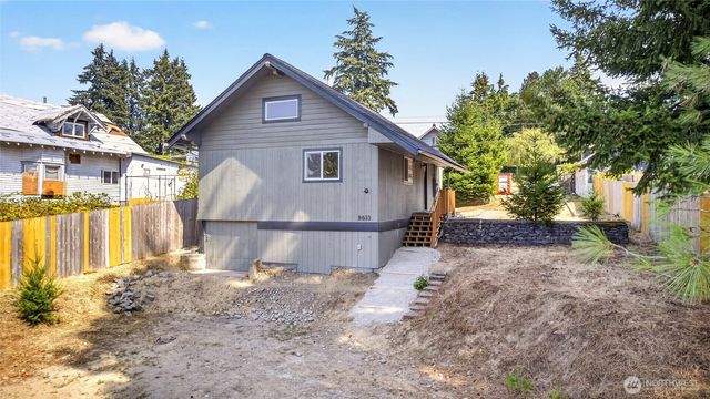 8633 S Thompson Avenue, Tacoma, WA 98444