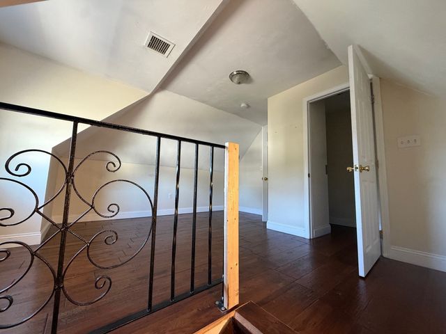 88 Weston St 3, Brockton, MA 02301